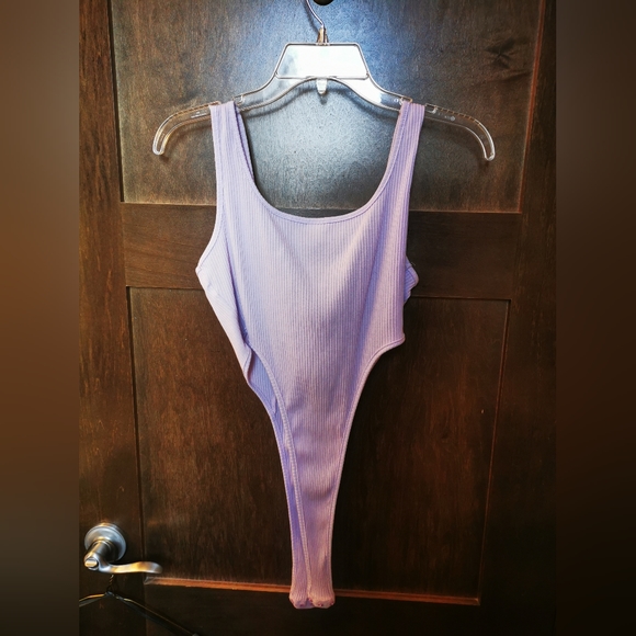 Pastel One Piece With Zipper - Picture 2 of 2
